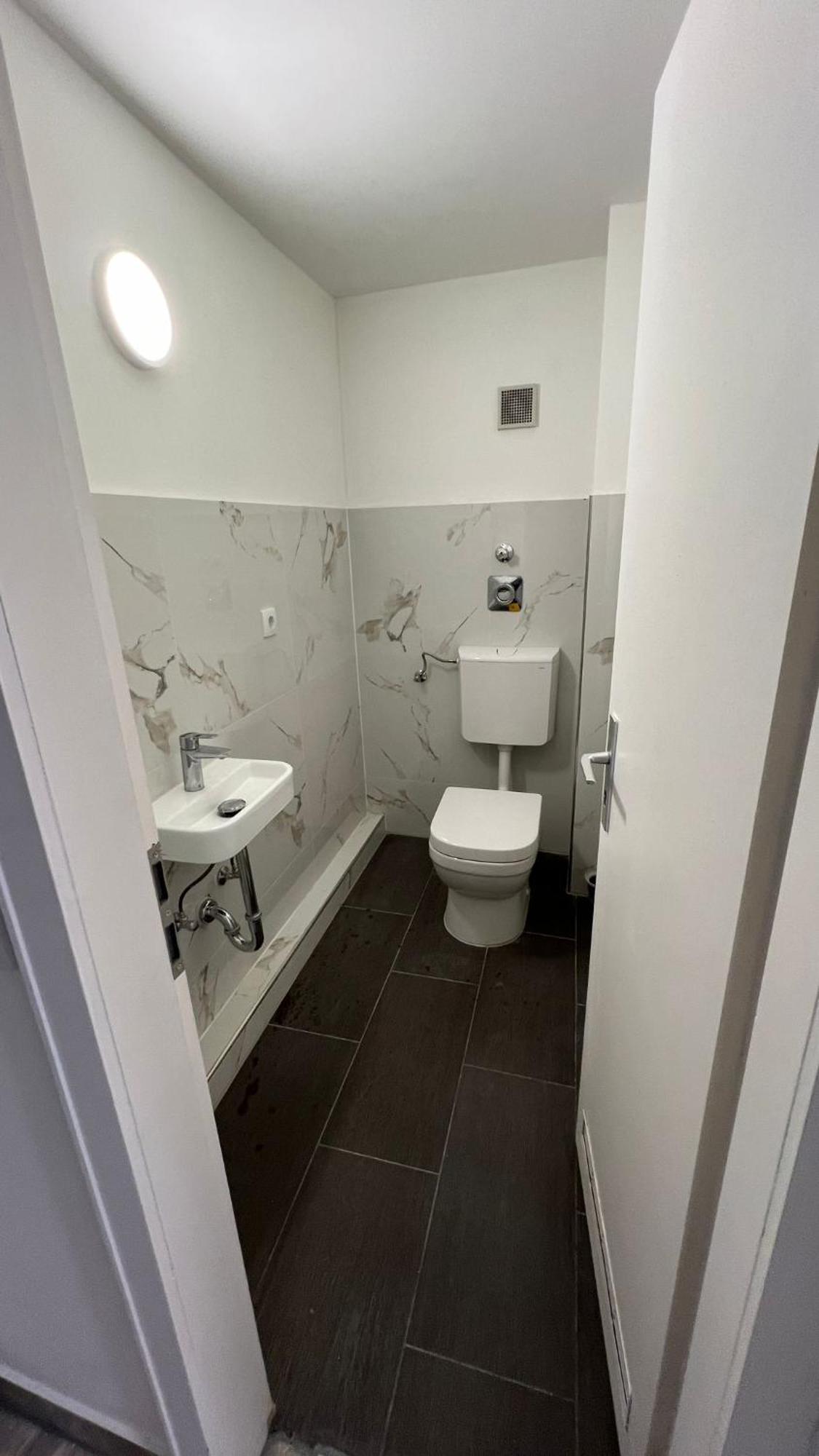 Zentrale Appartmenzimmer In اسشوغه المظهر الخارجي الصورة